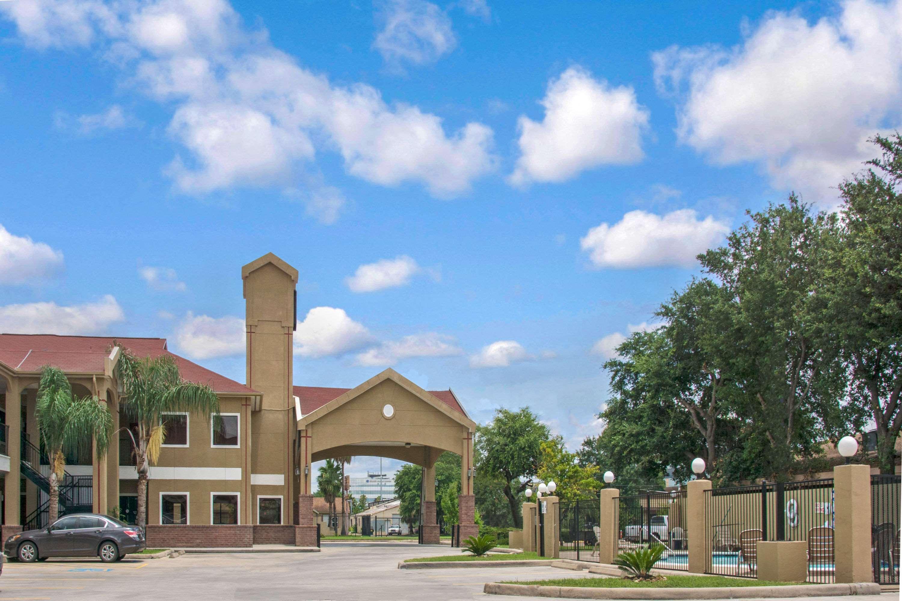 Hotel Super 8 By Wyndham Houston/Brookhollow Nw Exteriér fotografie